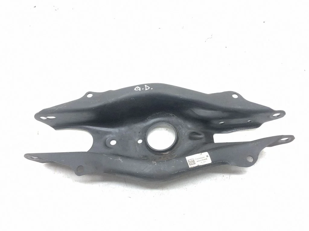 Rear upper control arm/wishbone A2053522000