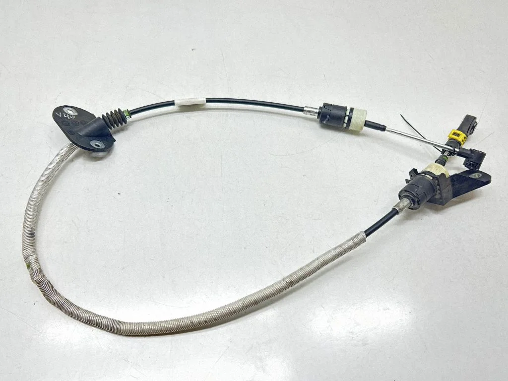 Gear shift cable linkage 31367503