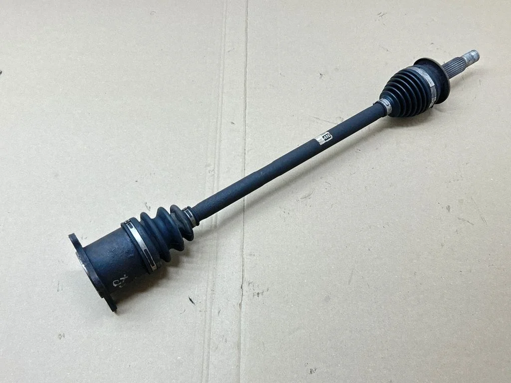 Aizmugurējā pusass 4234048140
