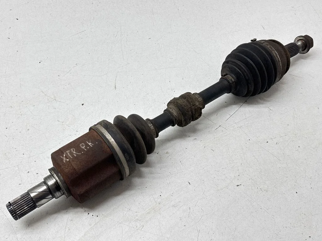 Front driveshaft – front left