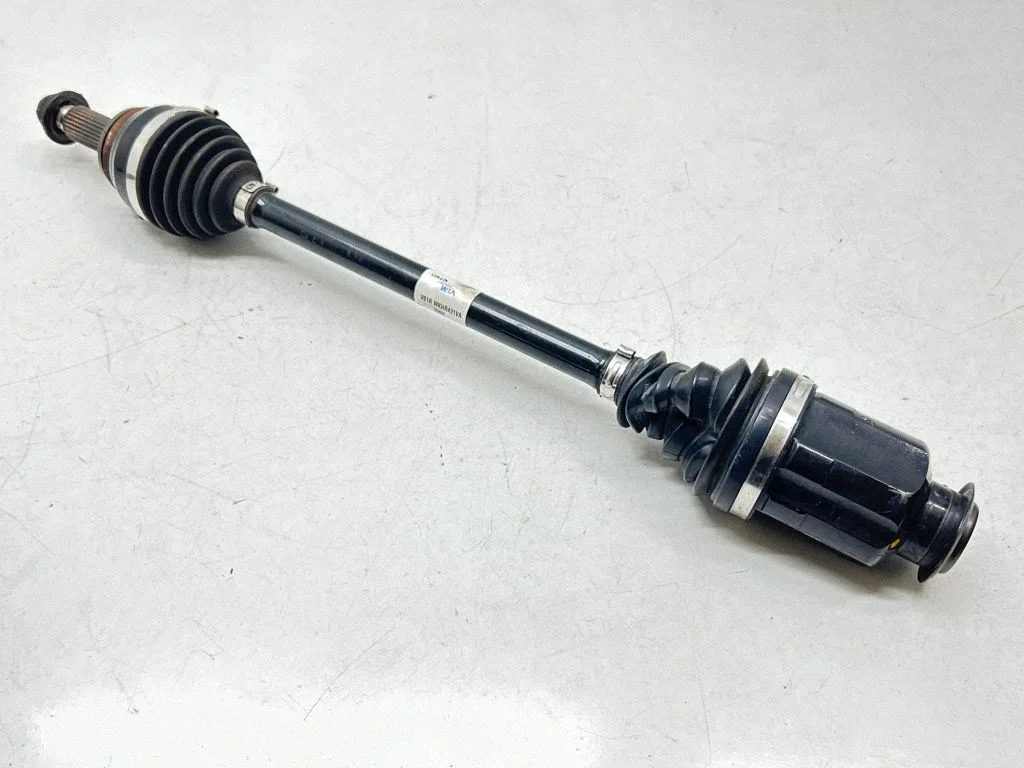 Front driveshaft 49501AO000