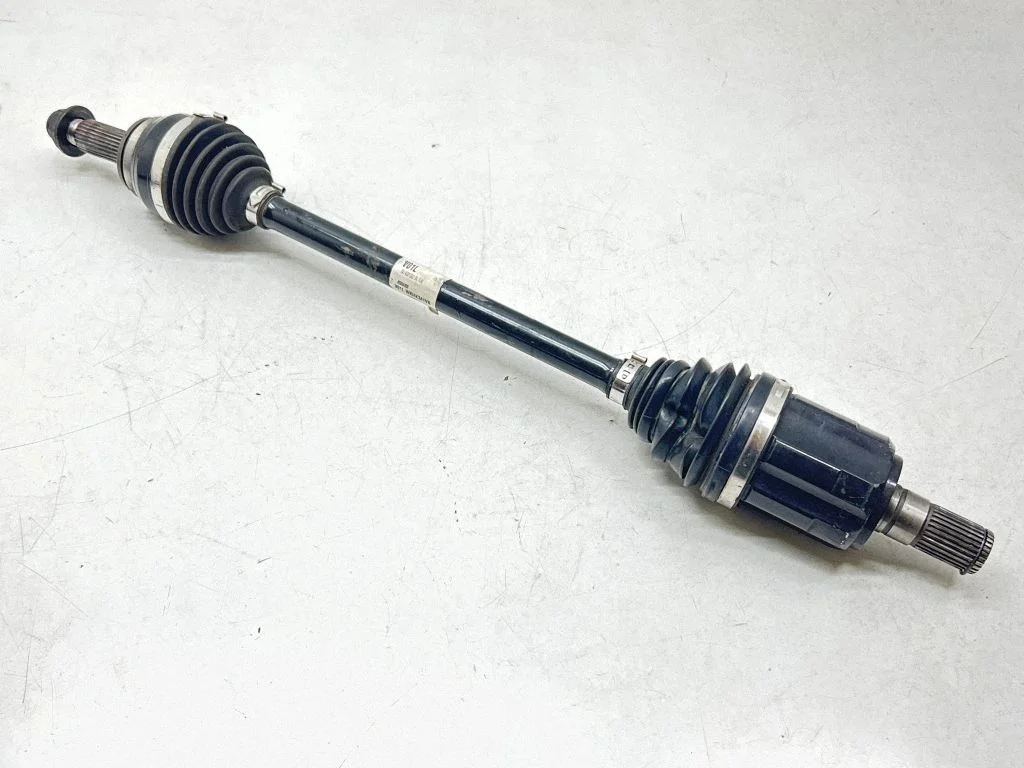 Front driveshaft 49500AO000