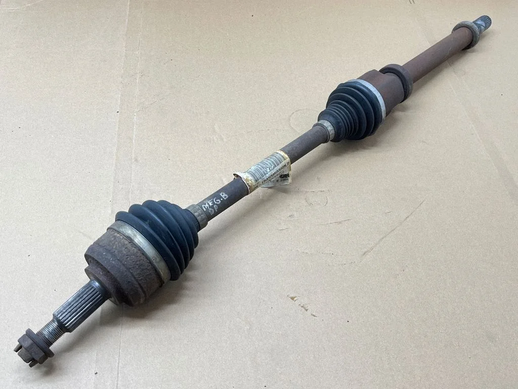 Front driveshaft 391003112R