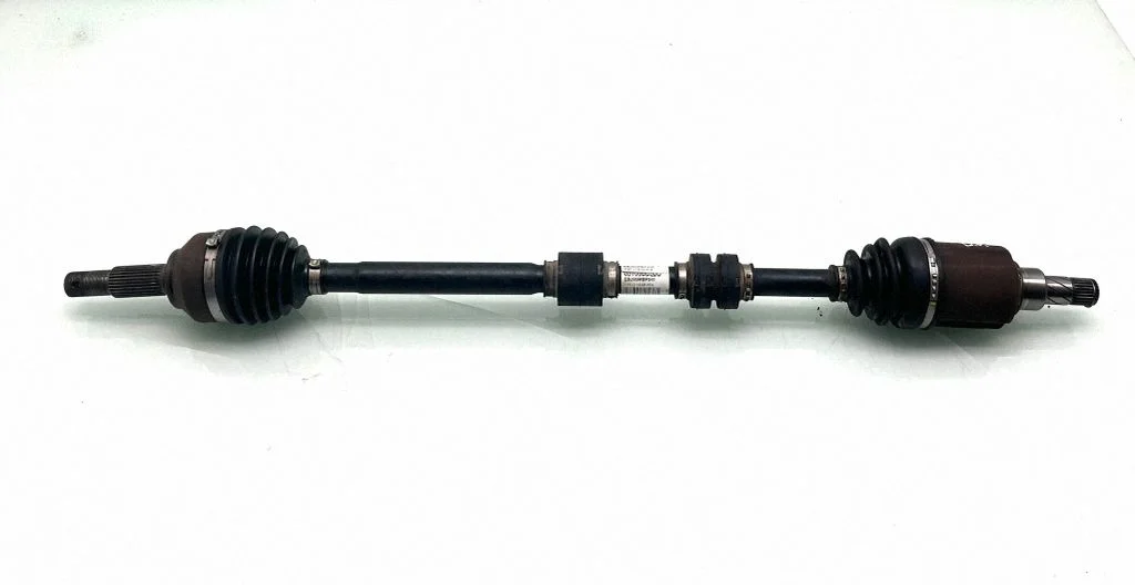 Front driveshaft 39100BB90C