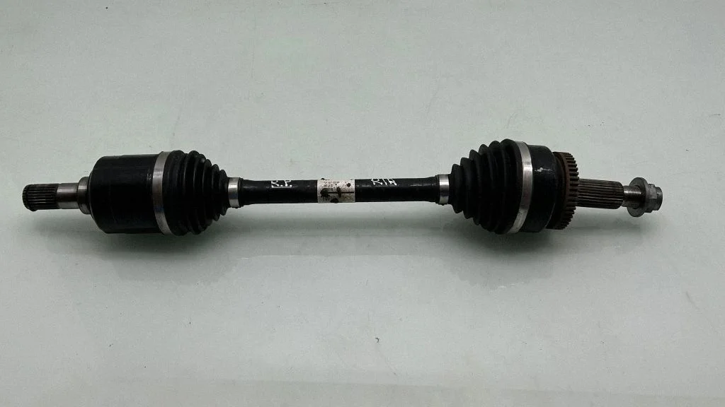 Front driveshaft 49500D7100