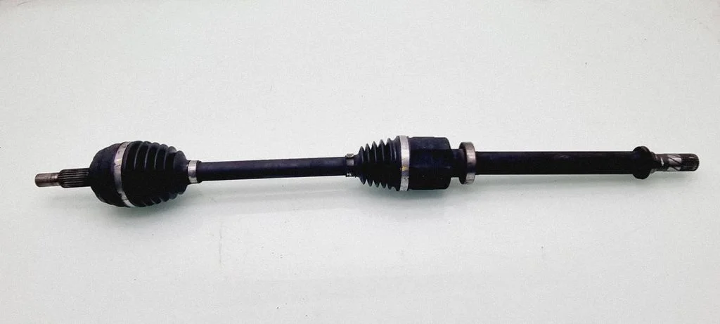 Front driveshaft 391008683R