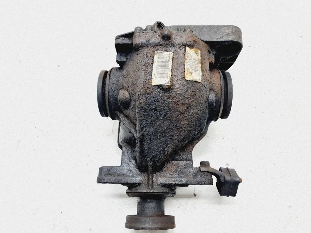 Rear differential 7532049
