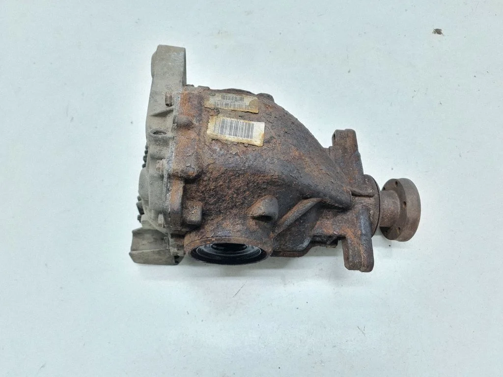 Rear differential 7530897