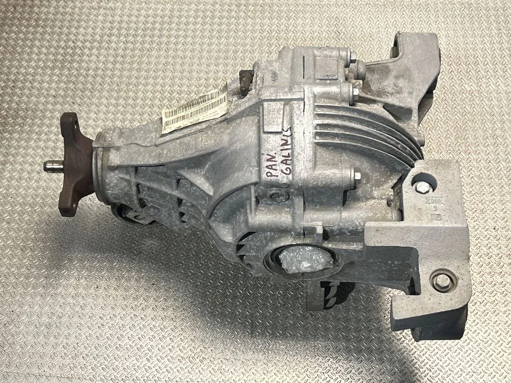 Tagumine reduktor (diferentsiaal) – Porsche Panamera (970) (2009-2017)