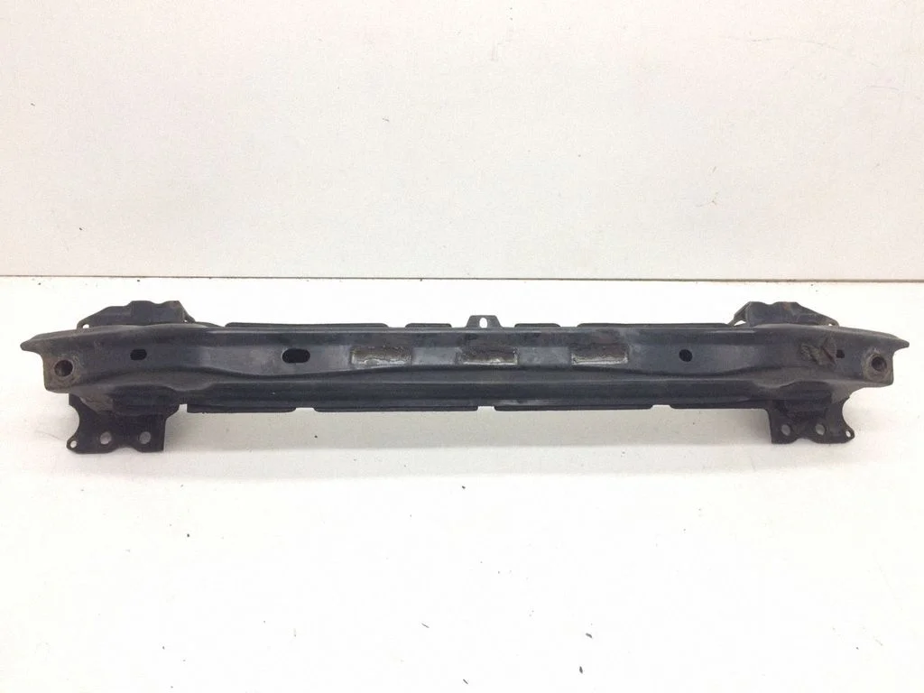 Front bumper cross member 7L0807109E