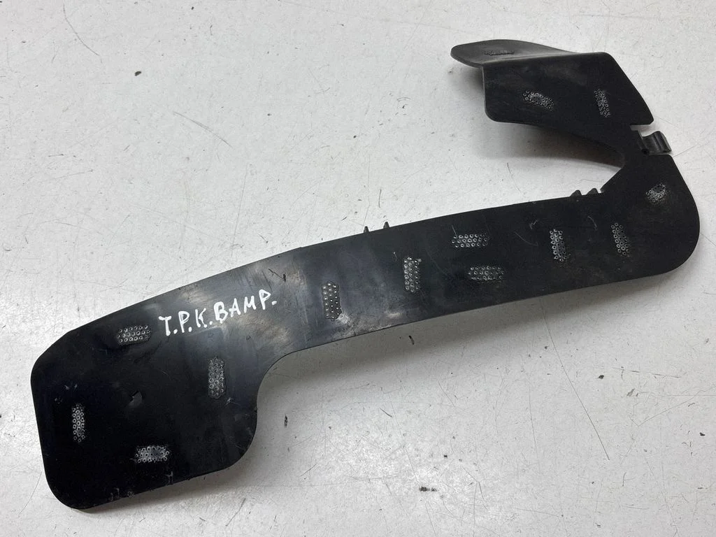 Front bumper mounting bracket 108944700B