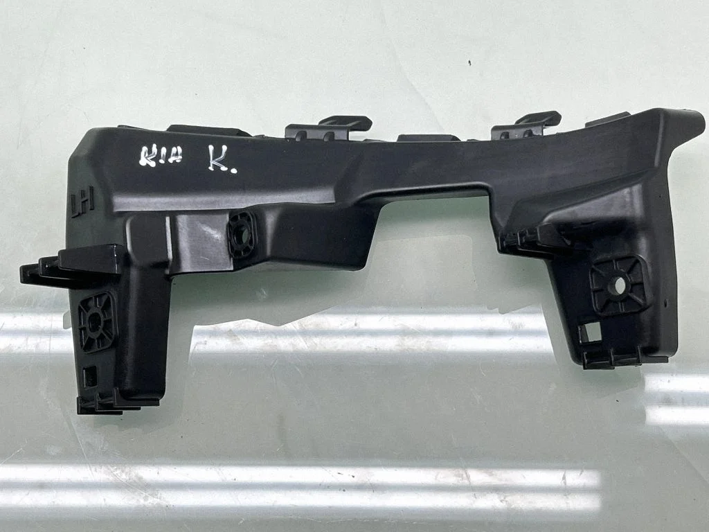 Front bumper mounting bracket 86551-F1000