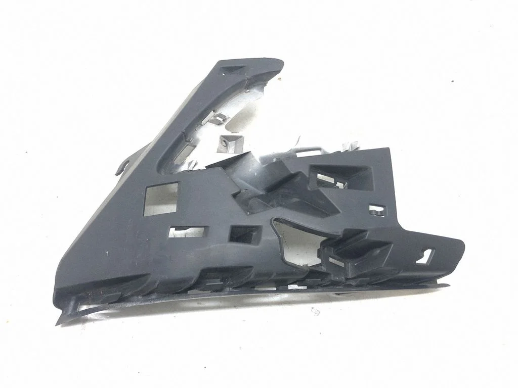 Front bumper mounting bracket 31323425