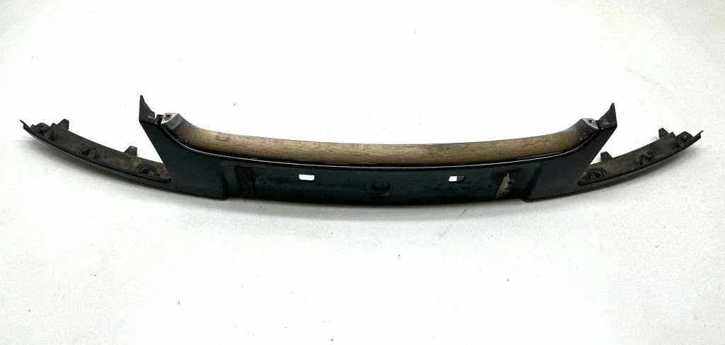 Priekšējā bampera apdares josla 620725239R