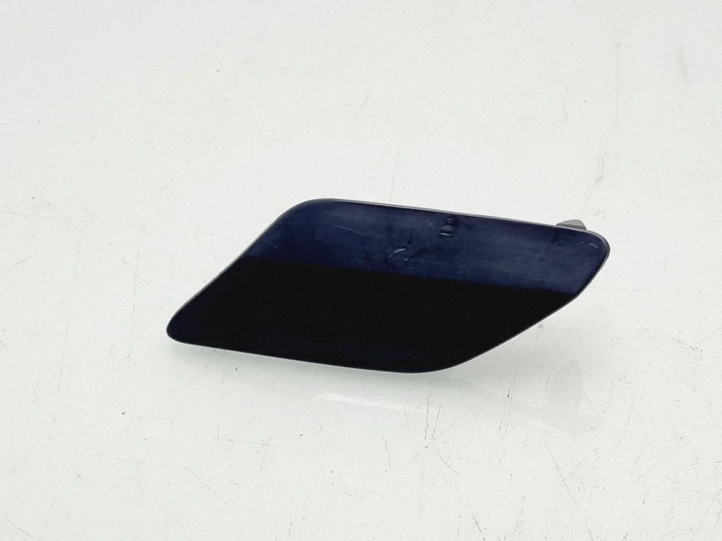 Headlight washer spray nozzle cap/cover – Volkswagen e-Golf (2014-)