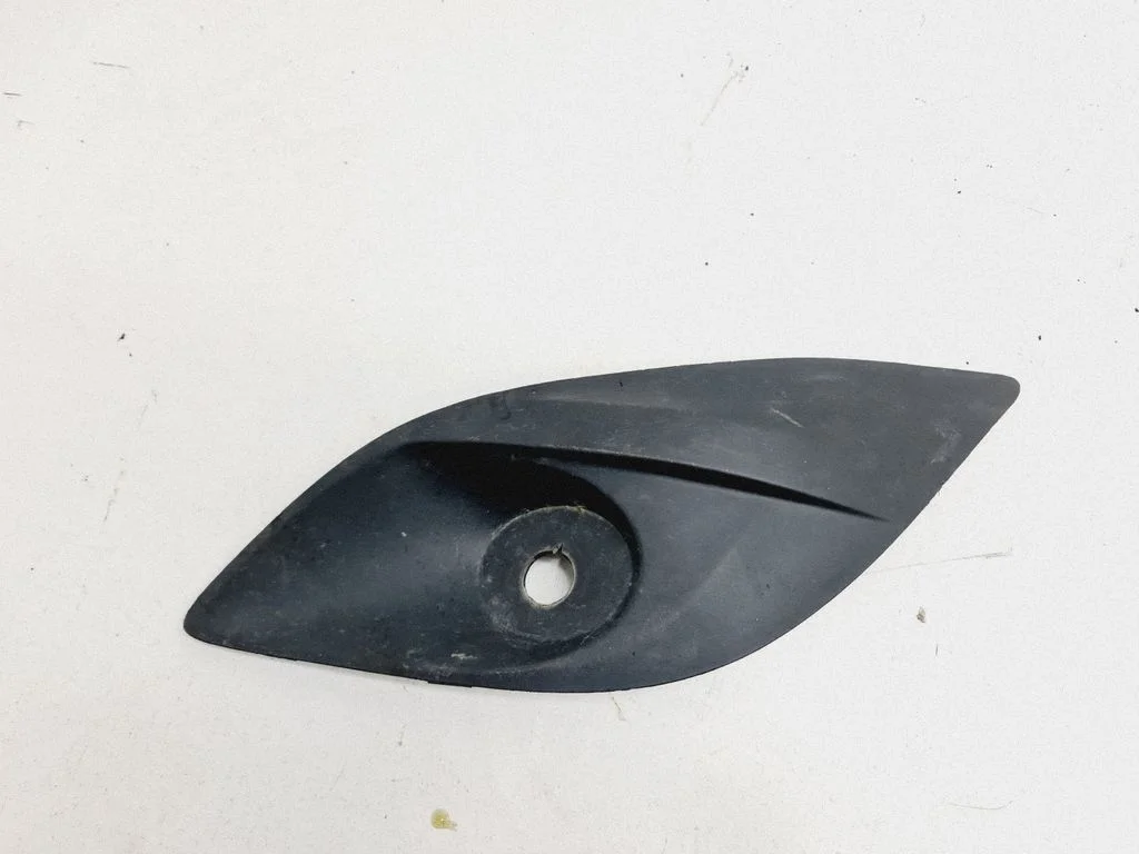 Front bumper lower grill 13267748