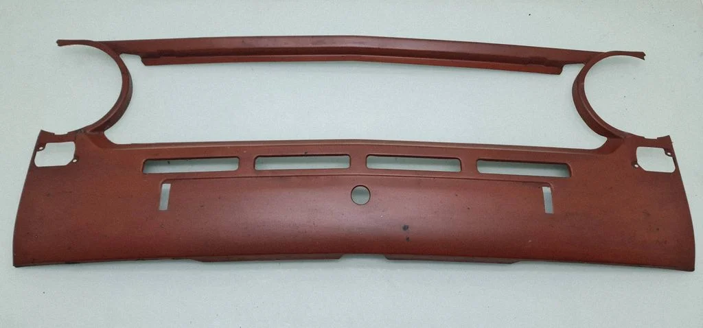Front bumper upper radiator grill – VAZ 2101 (1970-1988)
