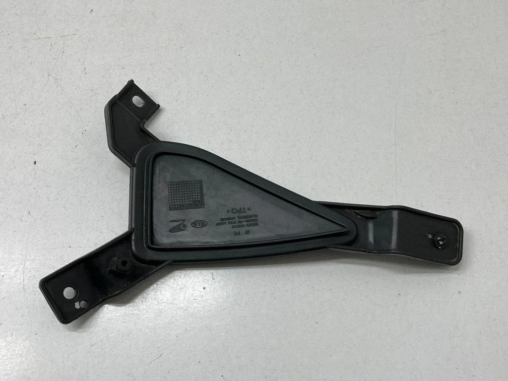 Front fog light trim/grill 86523D4510