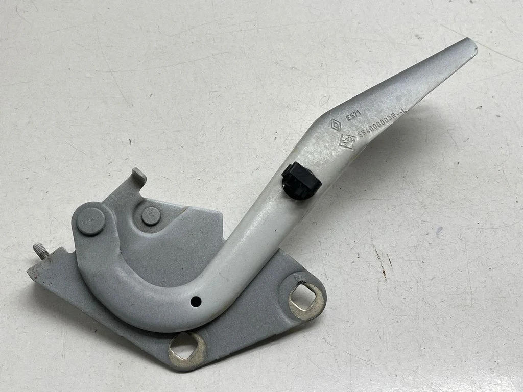 Mootorikapoti hinged – Renault Megane III (2009-2016)