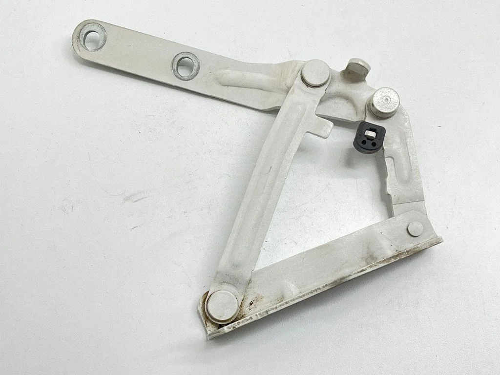 Engine bonnet/hood hinges – Volkswagen Transporter - Caravelle T5 (2003-2015)
