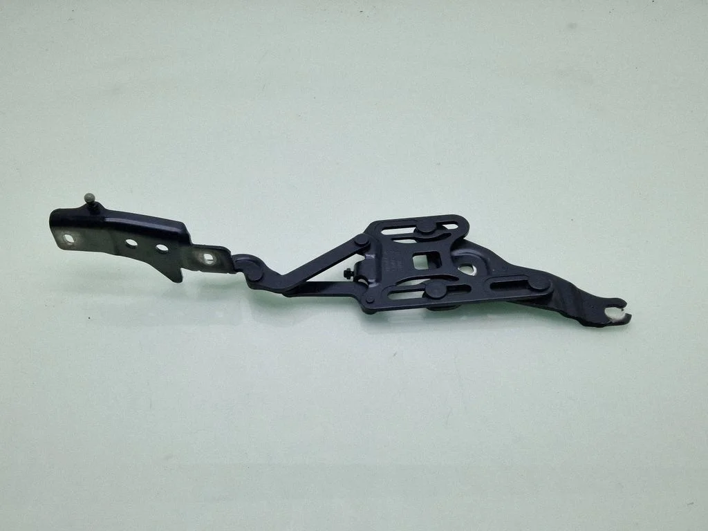 Engine bonnet/hood hinges 7148347