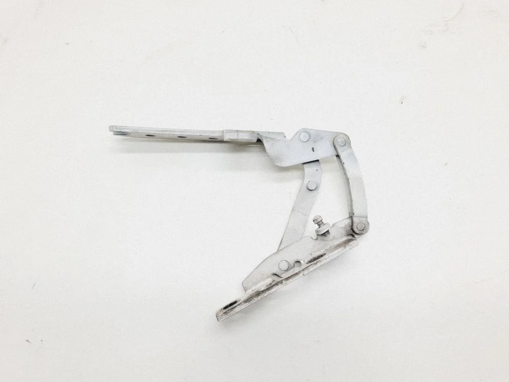 Engine bonnet/hood hinges 41618240333