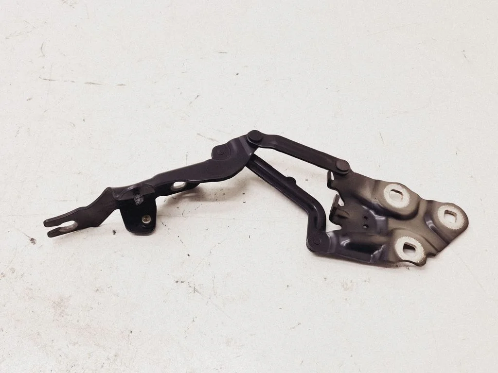 Mootorikapoti hinged 7210729