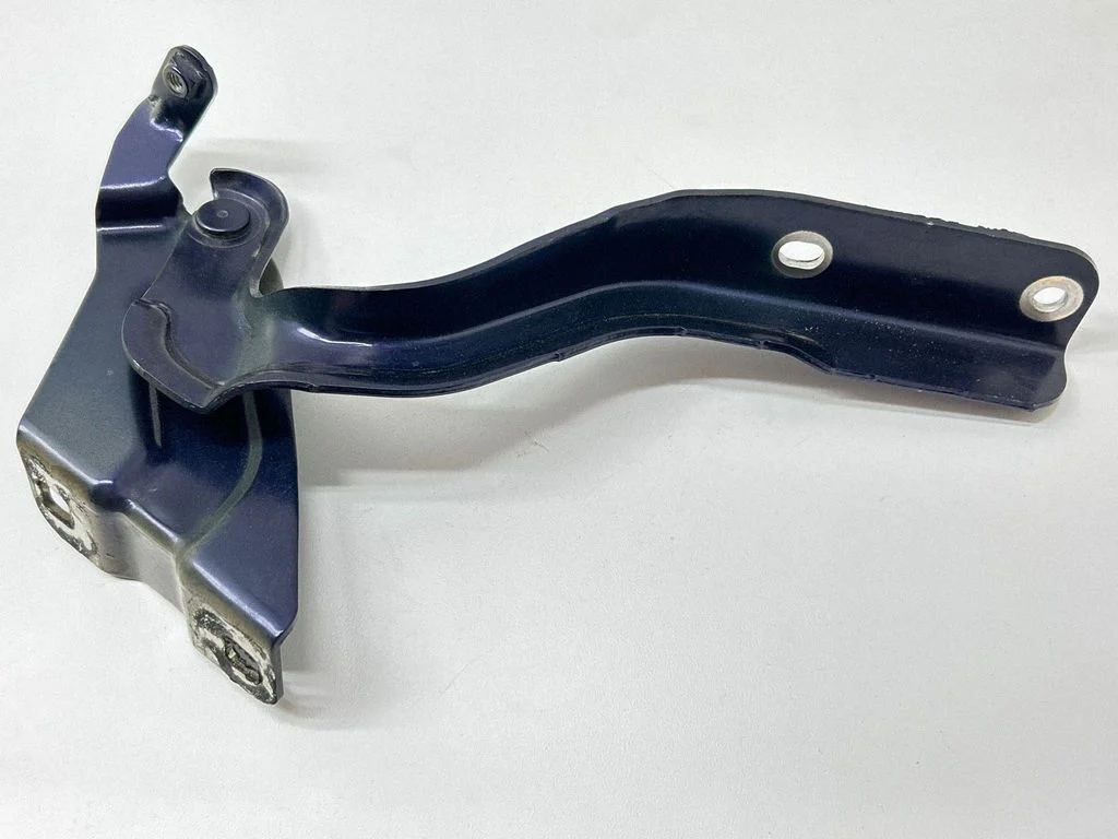 Mootorikapoti hinged 3DNL