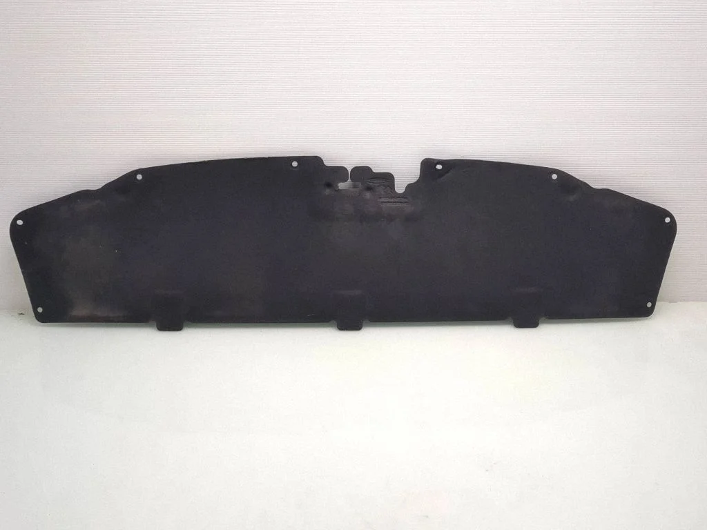Engine bonnet/hood sound/heat insulation