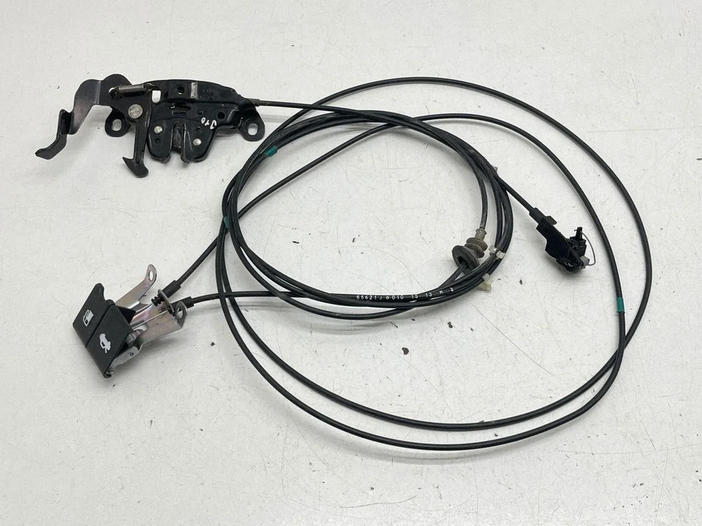 Zamek maski 65621JD010