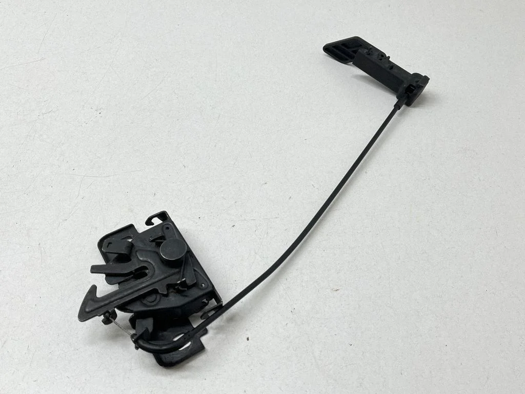 Engine bonnet/hood lock/catch 656015563R – Renault Captur (2013-2020)