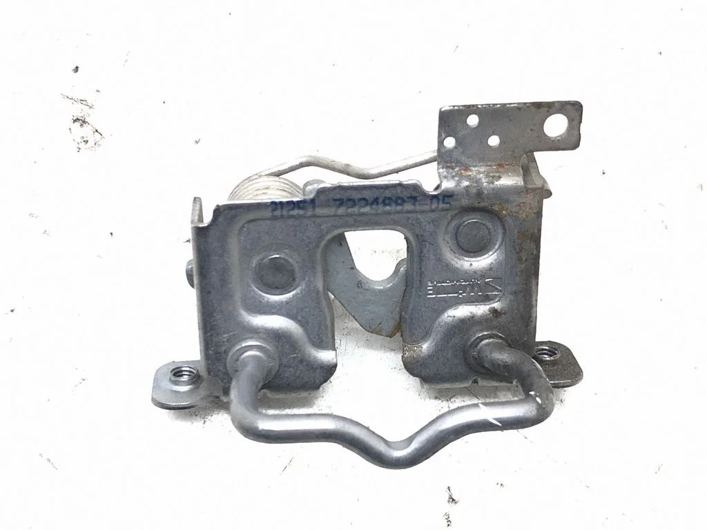 Mootorikapoti lukk 7210731