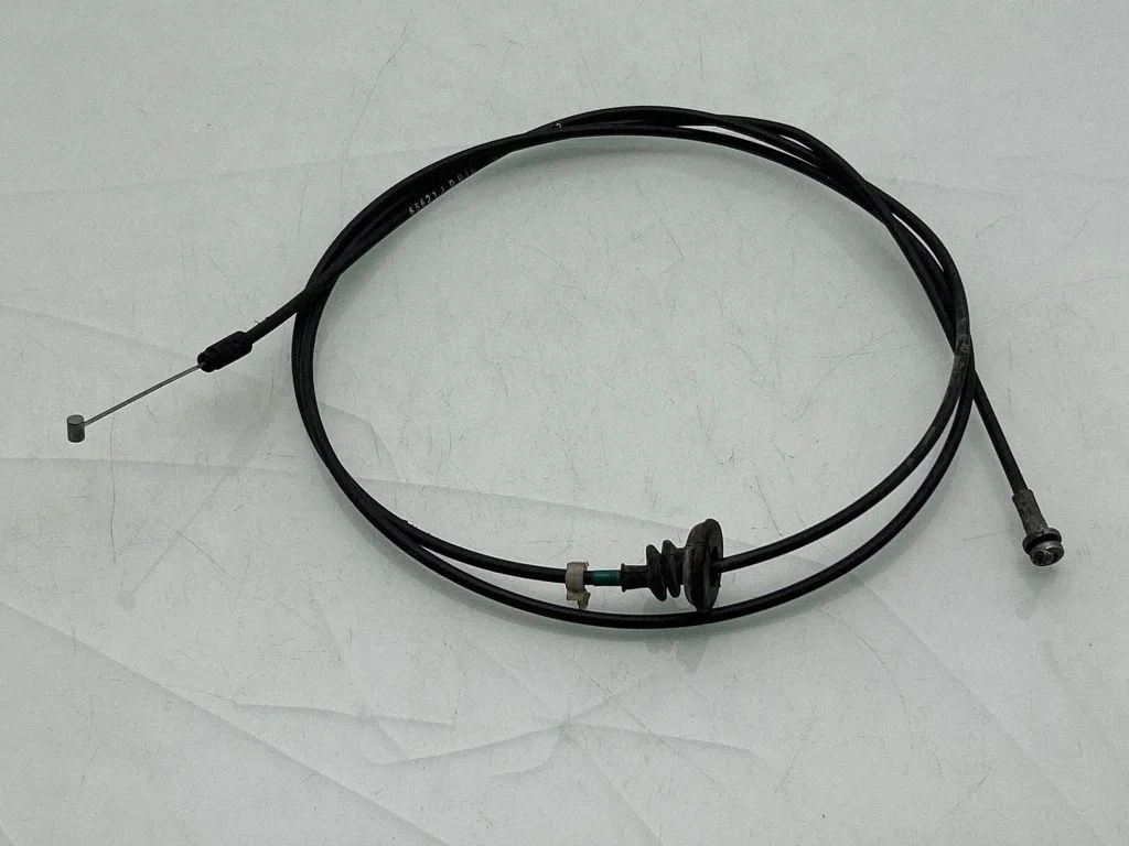 Mootorikapoti luku avamistross – Nissan Qashqai (2010-2014)