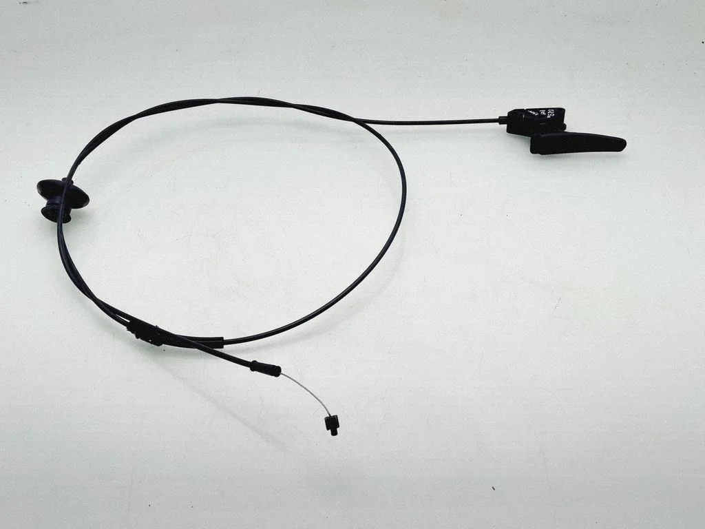 Engine bonnet/hood lock release cable