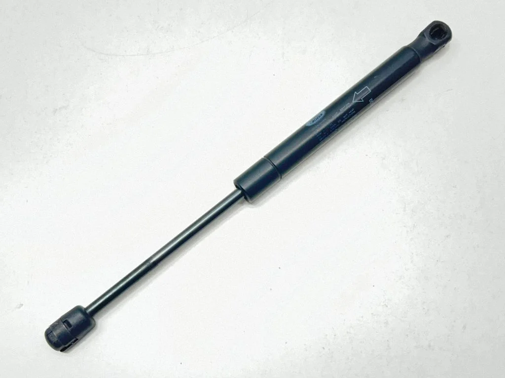 Motora pārsega amortizators BJ3216C826AA