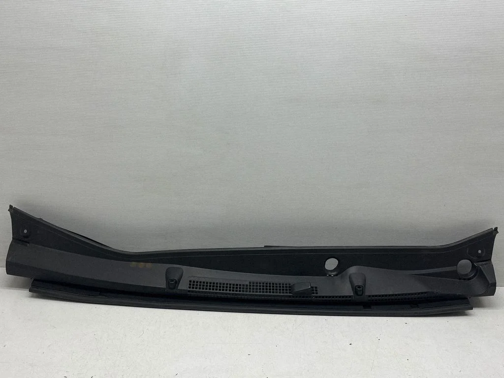 Wiper trim C15010126