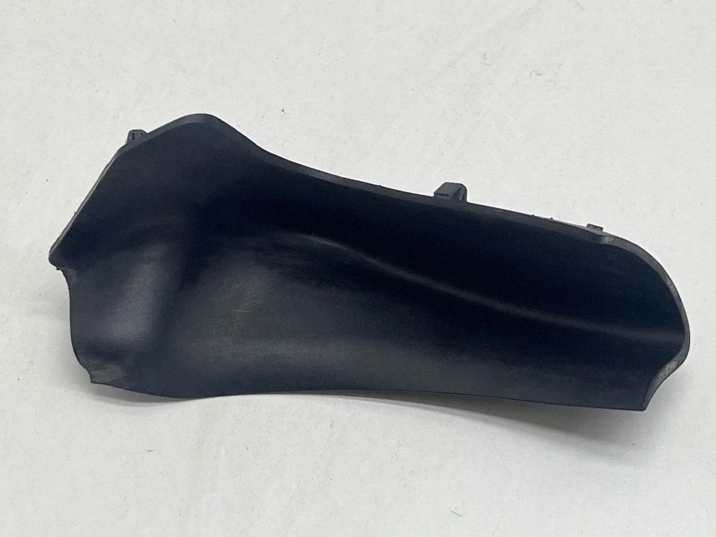 Slotiņu apdare 7P5877390A