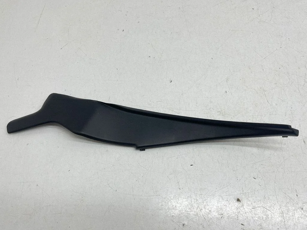 Wiper trim 727616371R