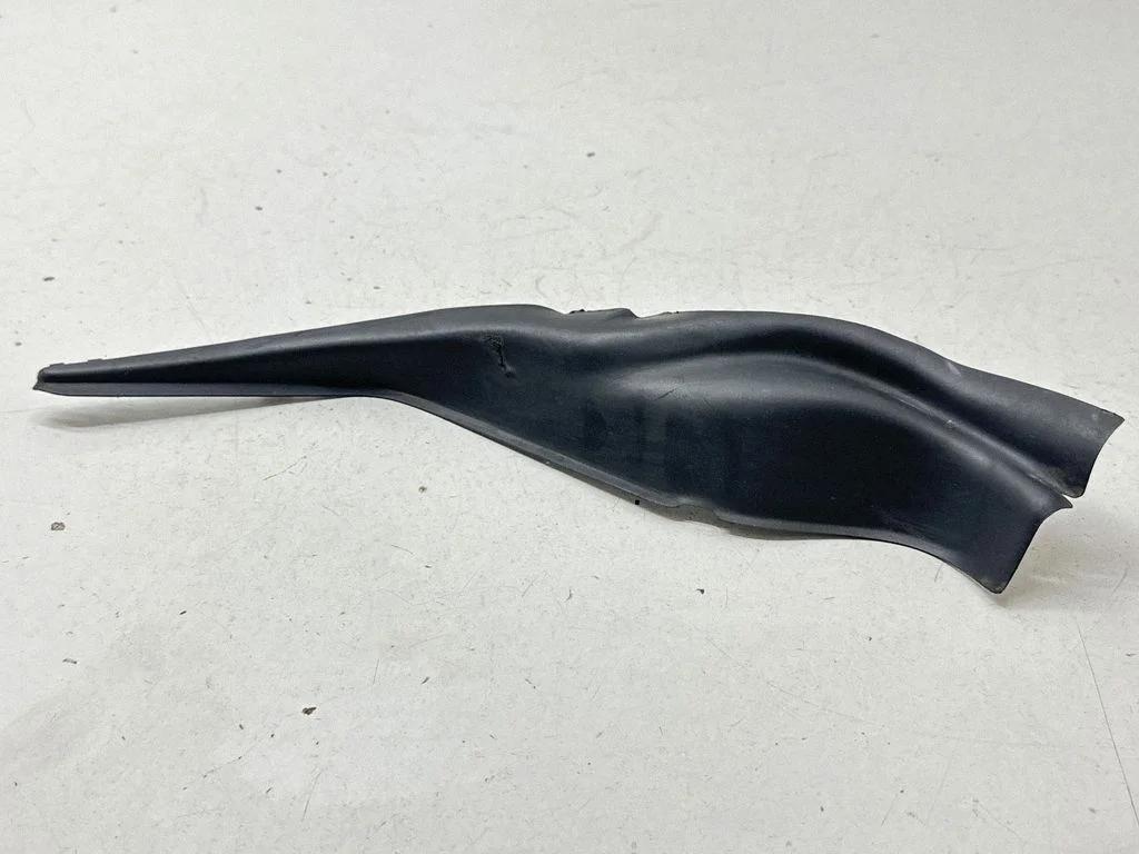 Wiper trim 68228477AC