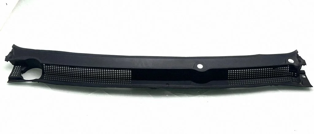 Wiper trim 668112378R