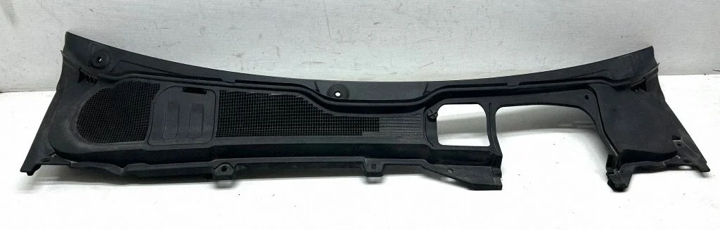 Slotiņu apdare BJ32021B43A