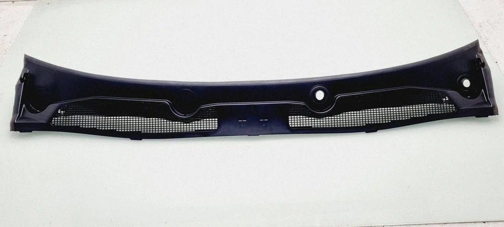 Wiper trim 668110003R