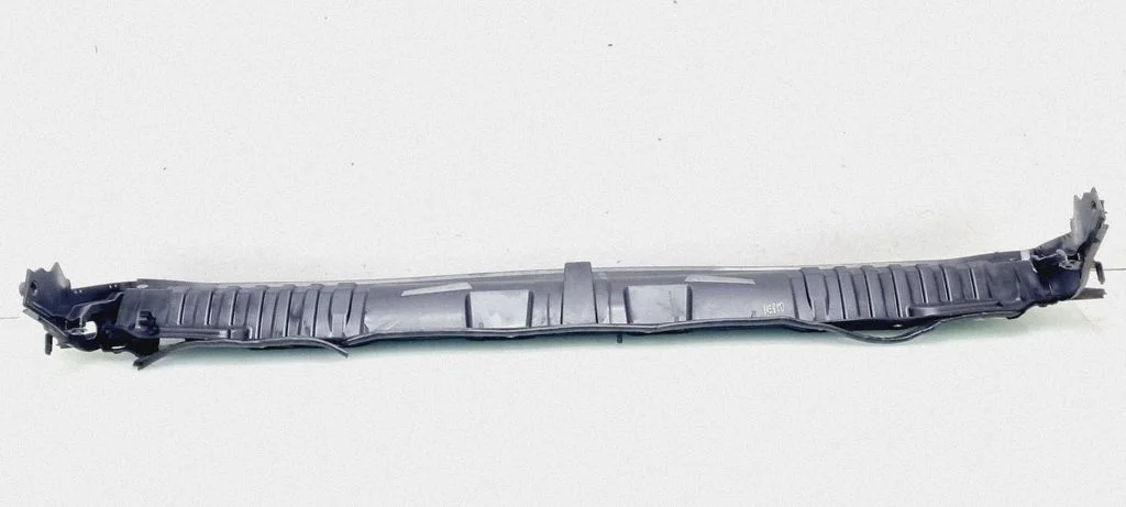 Wiper trim 668100004R