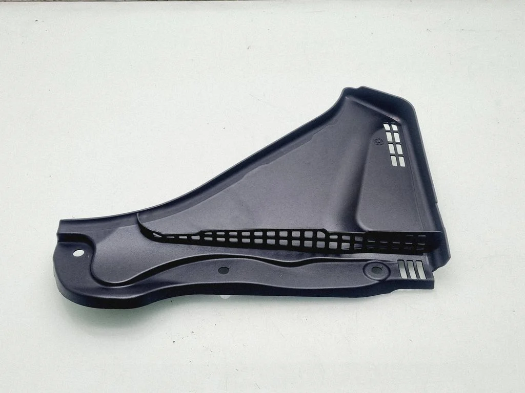 Wiper trim 51717216978
