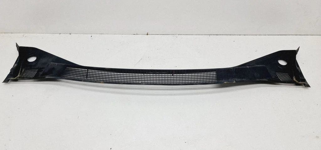 Wiper trim 13271771