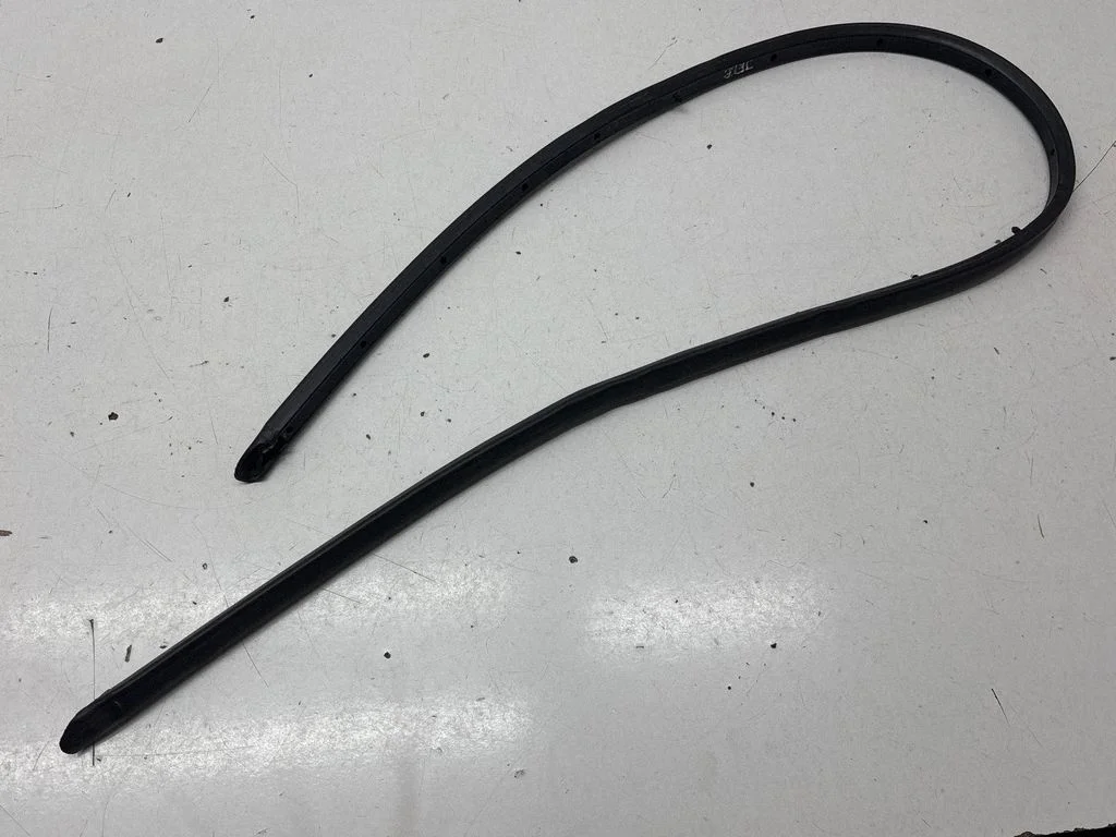 Engine compartment rubber – Volkswagen Jetta USA (2019-)