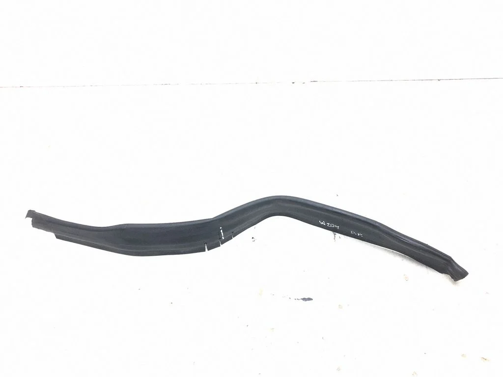 Motora nodalījuma gumija A2046280198