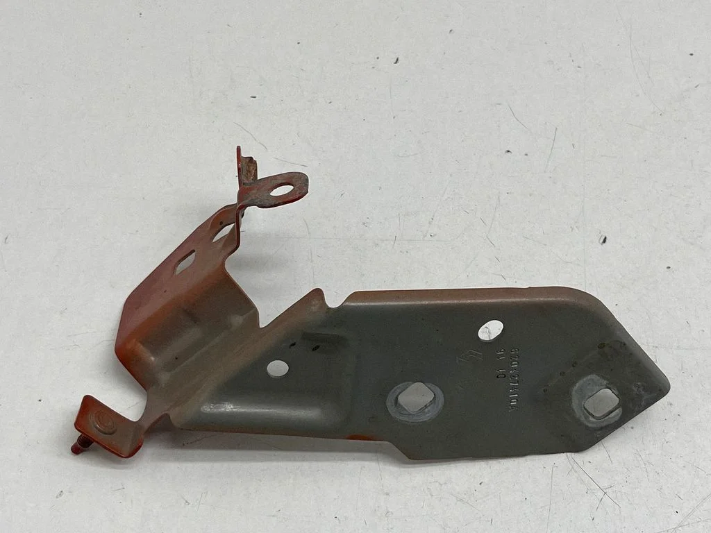 Poritiiva kinnitusklamber 620427410A