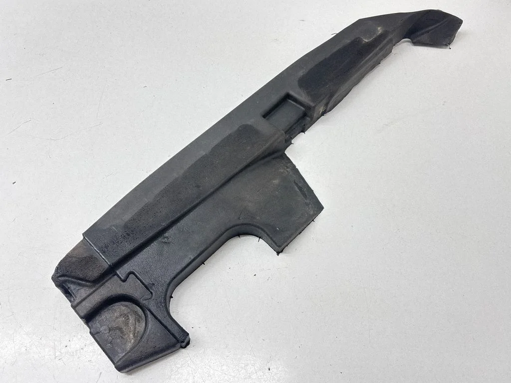 Fender foam support/seal 561864235C