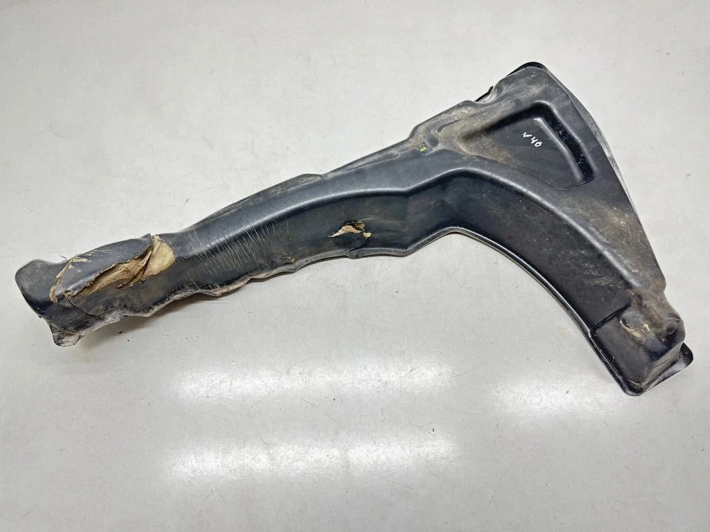 Fender foam support/seal 31457811